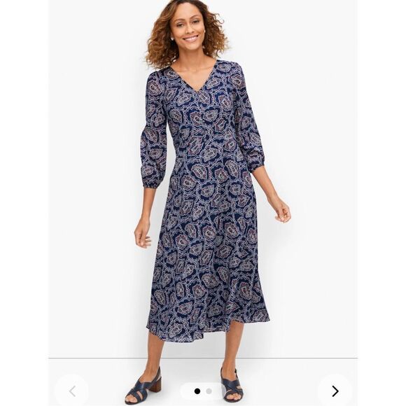 Talbots Dresses & Skirts - Talbots PUFF SLEEVE FIT & FLARE DRESS Red White Blue Paisley Size 14 Cotton